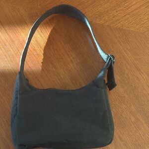 BAGGU Black Mini Shoulder Bag